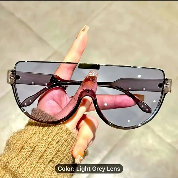 Trendy Sunglasses - Picture 1 of 2